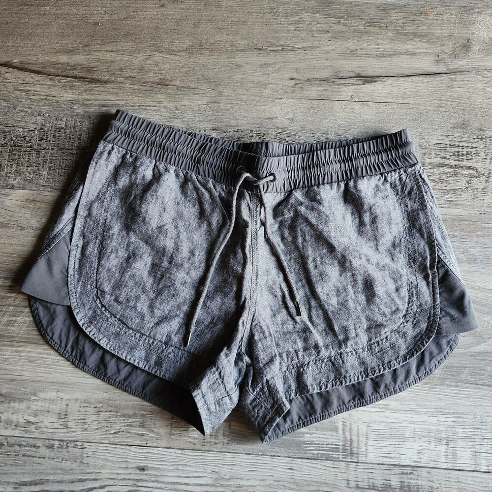 (10) Athleta shorts